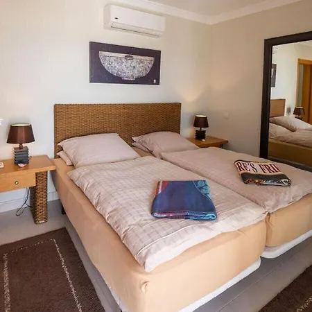 A Dream Right On The Beach No 2 Villa *